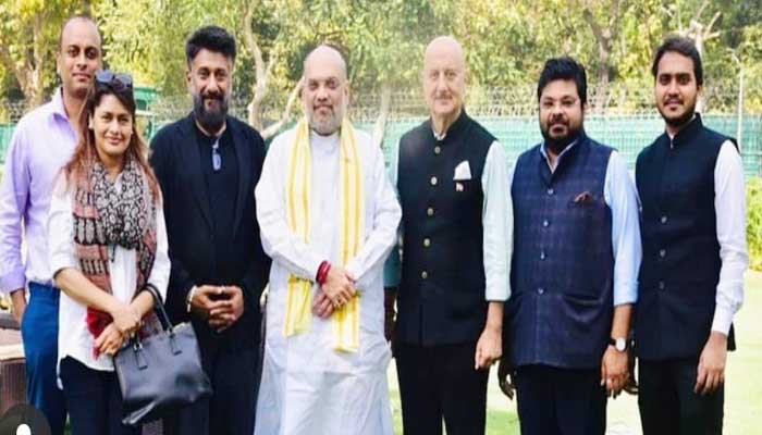 23209-2the-kashmir-files-team-met-home-minister-amit-shah-thanked-them-for-370