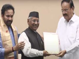 Badhaai Ho: folk singer Narendra Singh Negi honored with Sangeet Natak Akademi Award.